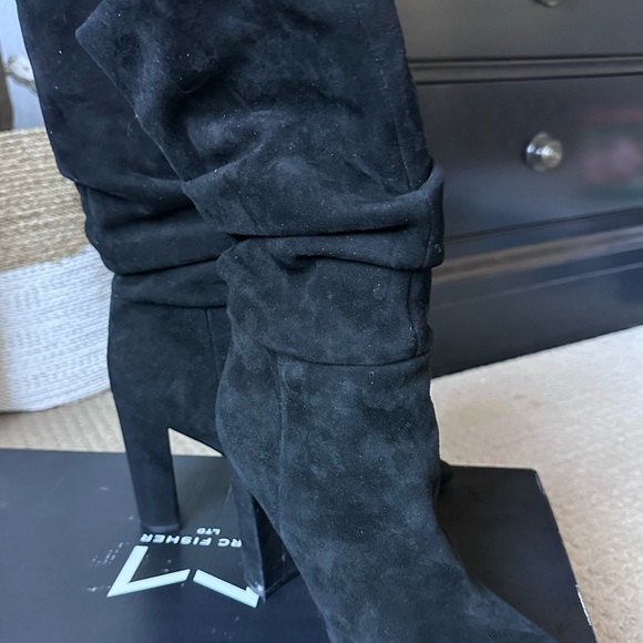 Marc Fisher LTD Gomer Boots - Black - Picture 4 of 13